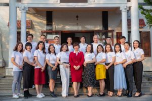 Phạm Tiến Dũng tại buổi tham quan nhà máy GAFO